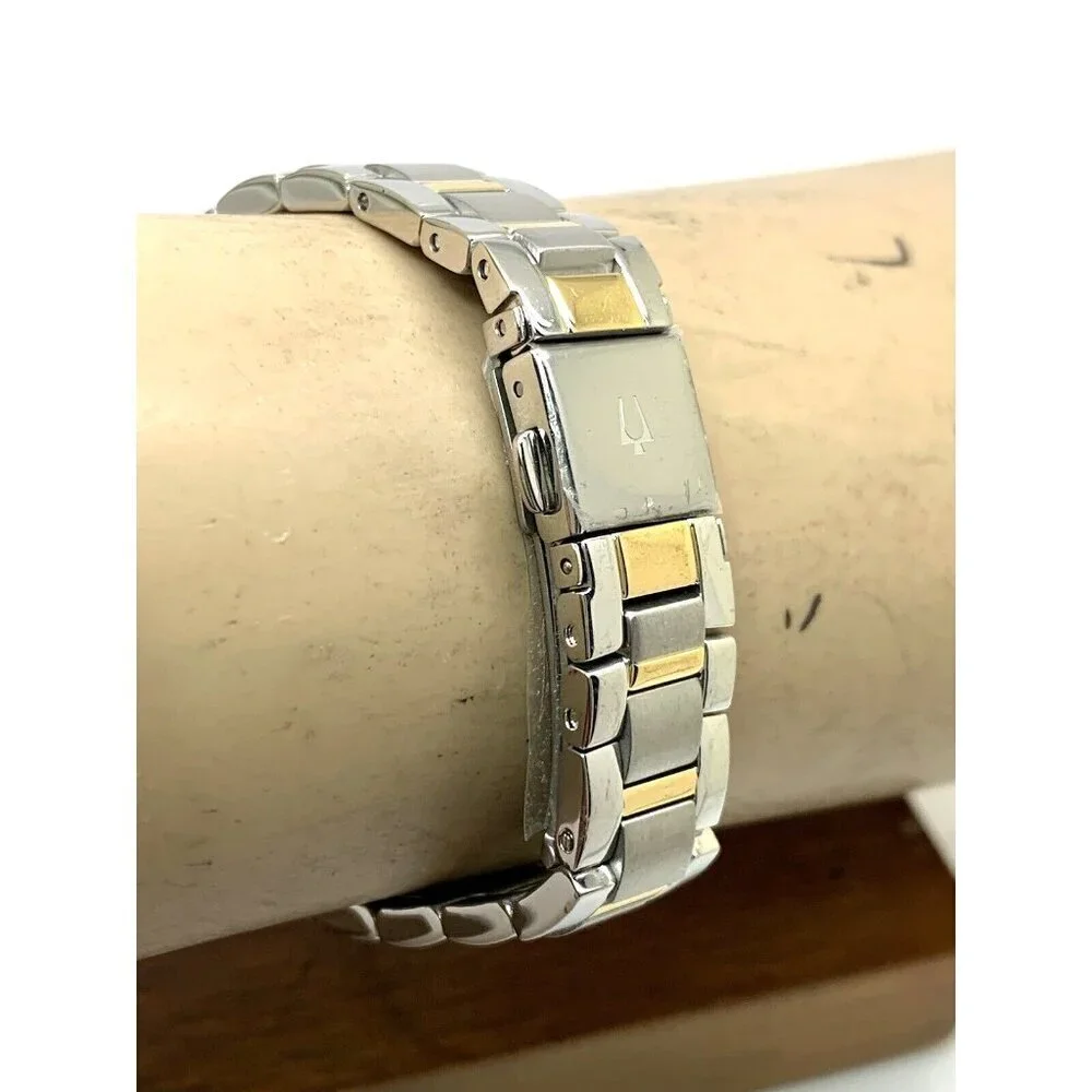 Bulova Women's Watch 98L277 Quartz 28mm Two Tone Stainless Steel Bracelet